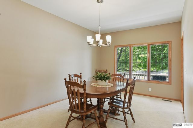 18710 Lillian Street, Omaha, NE 68136