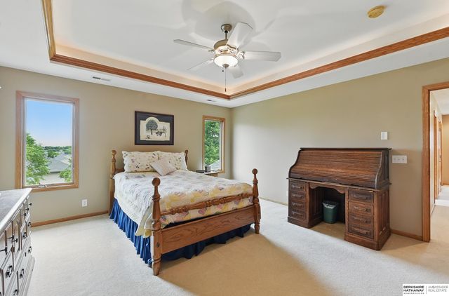 18710 Lillian Street, Omaha, NE 68136