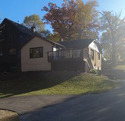 101 Siloam Avenue, Fox Lake, IL 60020