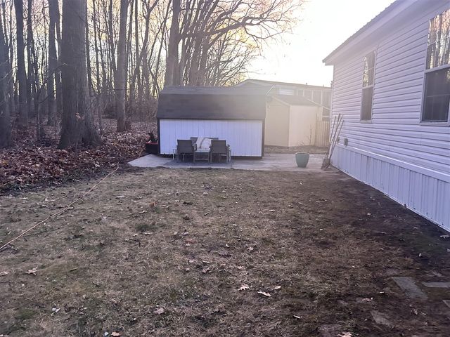 668 Hansel Street, Comstock Park, MI 49321