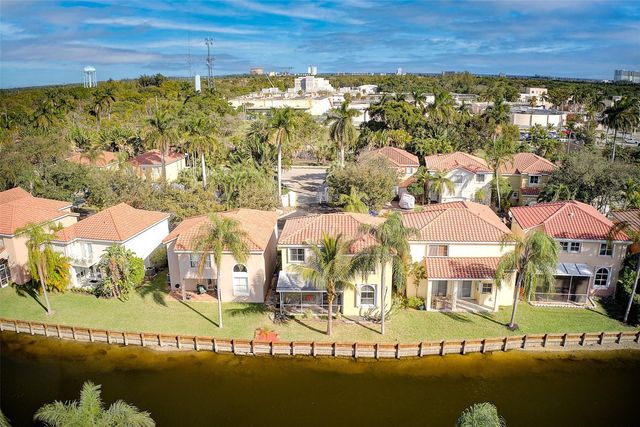 1762 E Trafalgar Circle, Hollywood, FL 33020