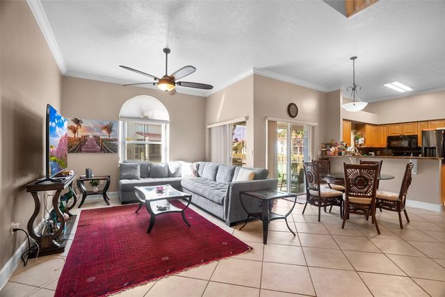 1762 E Trafalgar Circle, Hollywood, FL 33020