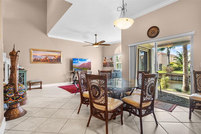 1762 E Trafalgar Circle, Hollywood, FL 33020