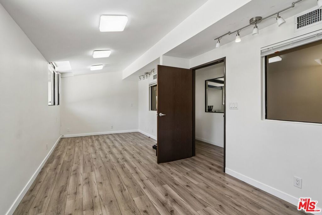 Image 15 of property listing at 11100 Sheldon Street, Sun Valley, CA 91352