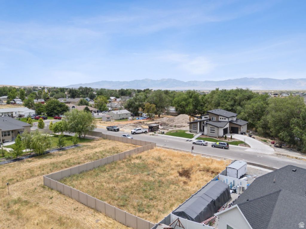8048 N PARK LN # 002, Lake Point, UT 84074 — photo 5
