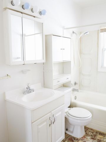 629 N Dawson Avenue, Columbus, OH 43219