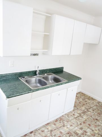 629 N Dawson Avenue, Columbus, OH 43219