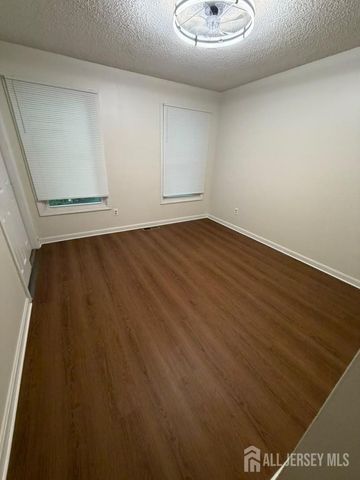 174 Stults Lane, East Brunswick, NJ 08816