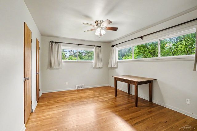 2726 Reppuhn Drive, Saginaw, MI 48603