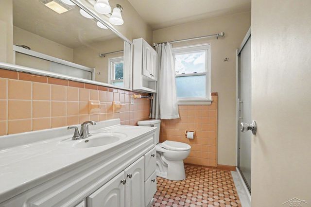 2726 Reppuhn Drive, Saginaw, MI 48603