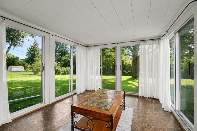 2726 Reppuhn Drive, Saginaw, MI 48603