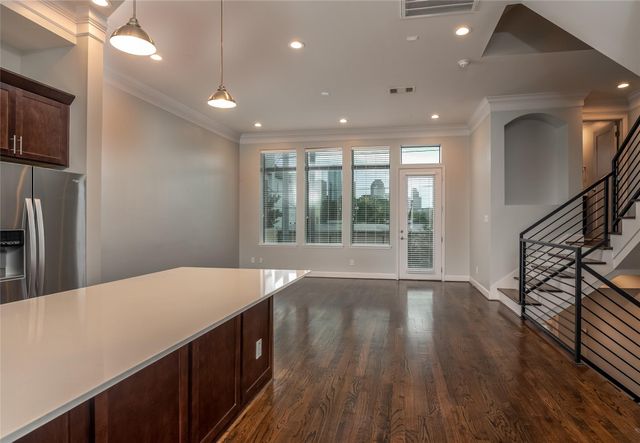 1418 Shearn Street, Houston, TX 77007