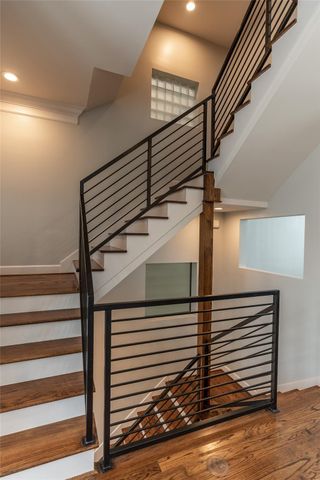 1418 Shearn Street, Houston, TX 77007