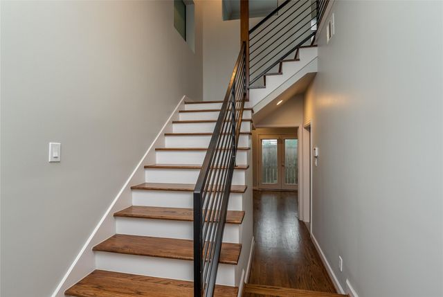 1418 Shearn Street, Houston, TX 77007