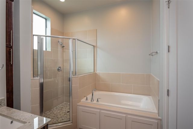 1418 Shearn Street, Houston, TX 77007
