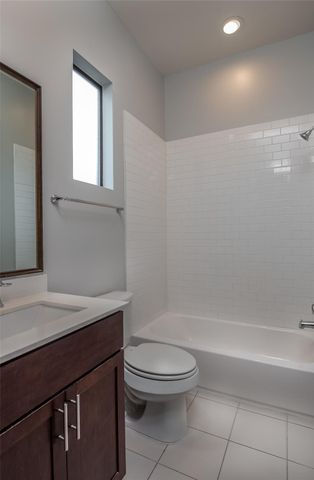 1418 Shearn Street, Houston, TX 77007