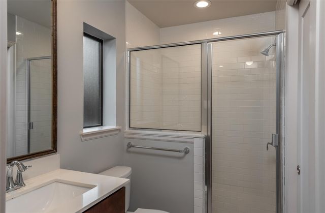 1418 Shearn Street, Houston, TX 77007