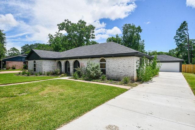 1808 Long Drive, Richmond, TX 77469