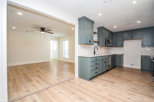 1808 Long Drive, Richmond, TX 77469