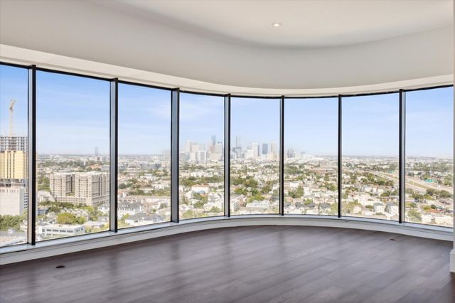 1701 Hermann Drive Drive 27CE, Houston, TX 77004