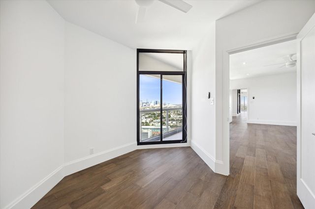 1701 Hermann Drive Drive 27CE, Houston, TX 77004