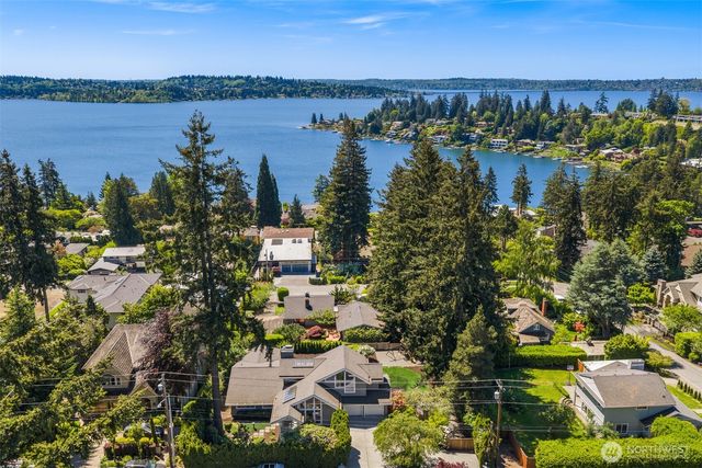 9419 NE 5th Street, Bellevue, WA 98004