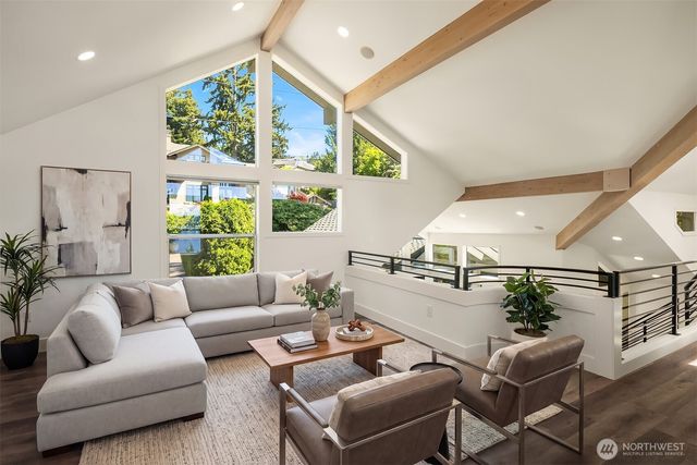 9419 NE 5th Street, Bellevue, WA 98004