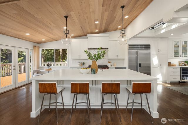 9419 NE 5th Street, Bellevue, WA 98004