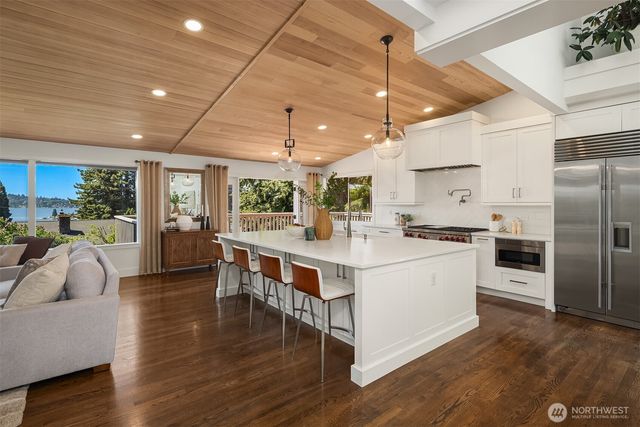 9419 NE 5th Street, Bellevue, WA 98004