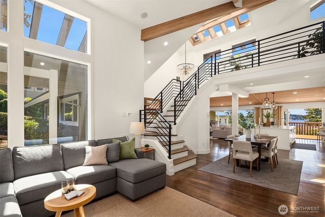 9419 NE 5th Street, Bellevue, WA 98004