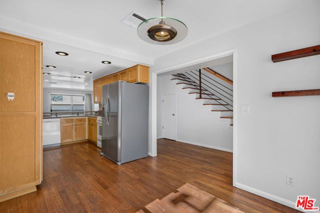 2519 Kansas Avenue 102, Santa Monica, CA 90404