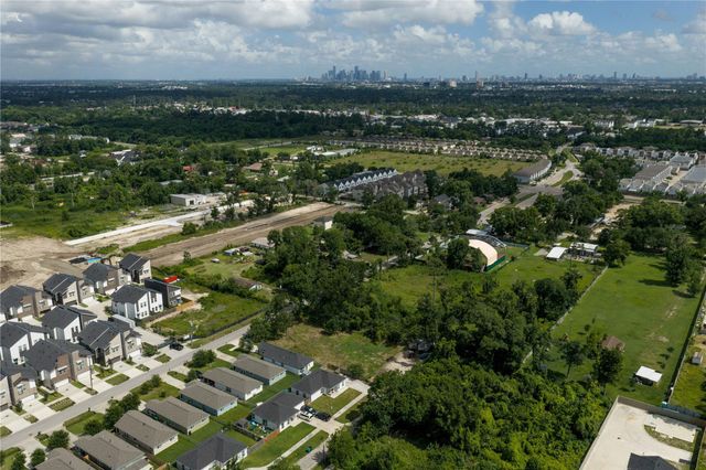 0 Cebra, Houston, TX 77091