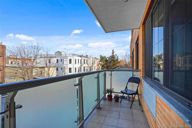 311 Saint Nicholas Avenue 3H, Ridgewood, NY 11385