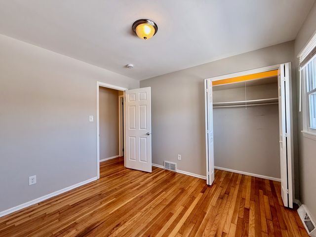 2852 189th Street, Lansing, IL 60438