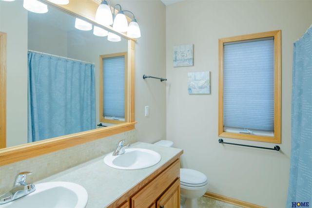 2001 N 79th Street, Lincoln, NE 68505