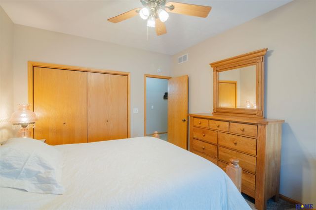 2001 N 79th Street, Lincoln, NE 68505