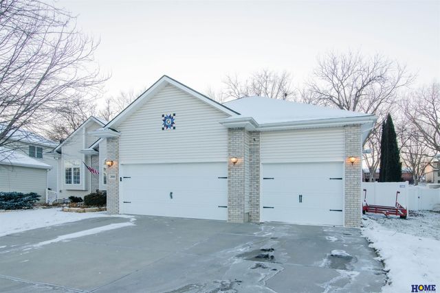 2001 N 79th Street, Lincoln, NE 68505