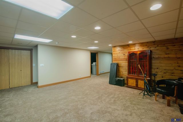 2001 N 79th Street, Lincoln, NE 68505