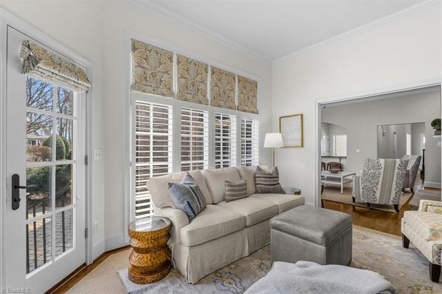 2 Chippers Court, Greensboro, NC 27407