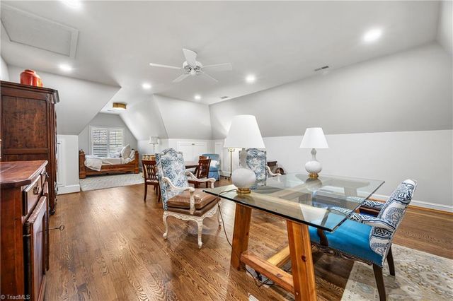 2 Chippers Court, Greensboro, NC 27407