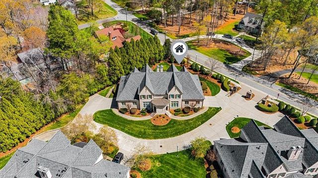 2 Chippers Court, Greensboro, NC 27407