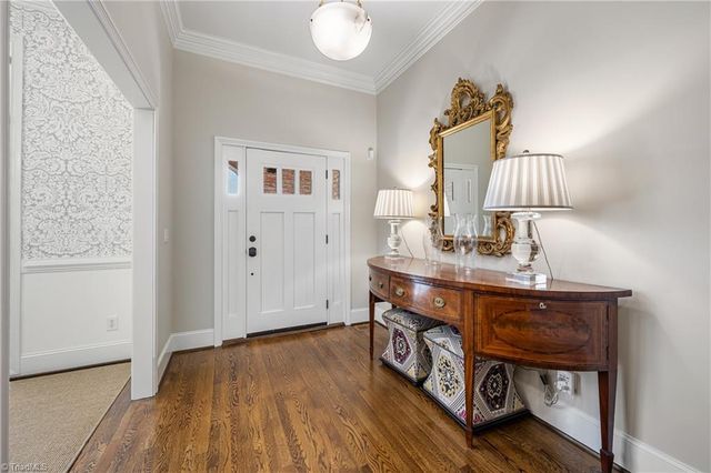 2 Chippers Court, Greensboro, NC 27407