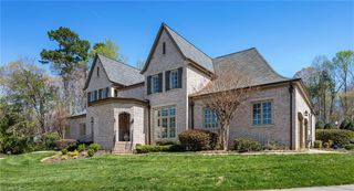 2 Chippers Court, Greensboro, NC 27407