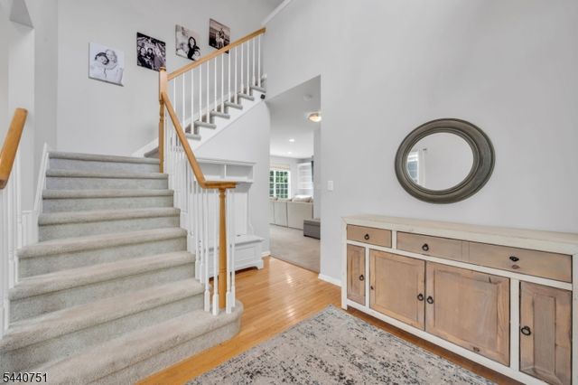 11 Pony Ln, Raritan Twp., NJ 08822