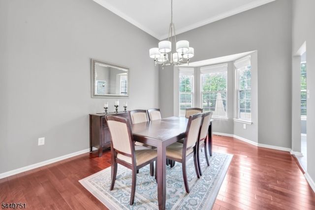 11 Pony Ln, Raritan Twp., NJ 08822