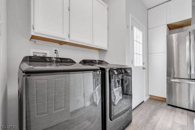 11 Pony Ln, Raritan Twp., NJ 08822