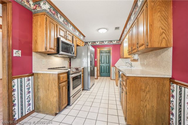 2007 Foster Branch Lane, Van Buren, AR 72956