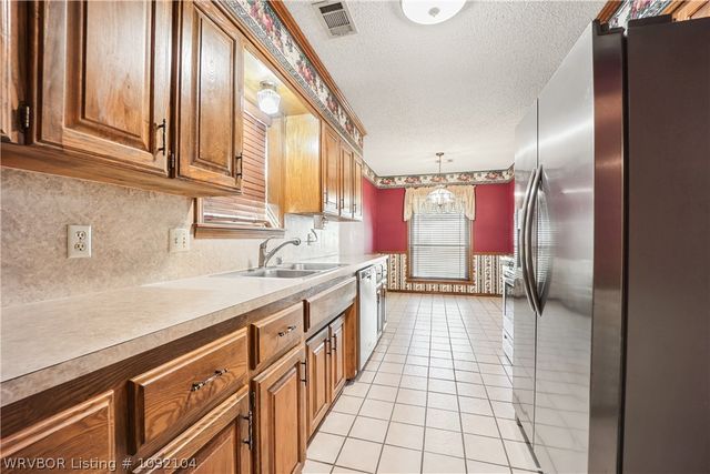 2007 Foster Branch Lane, Van Buren, AR 72956