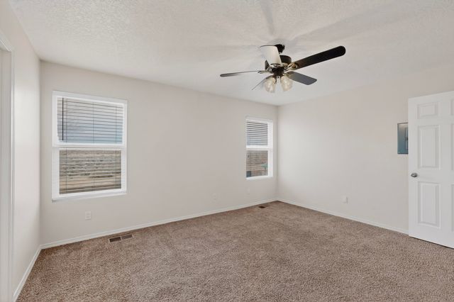 3929 Desert Willow Drive NE, Rio Rancho, NM 87144