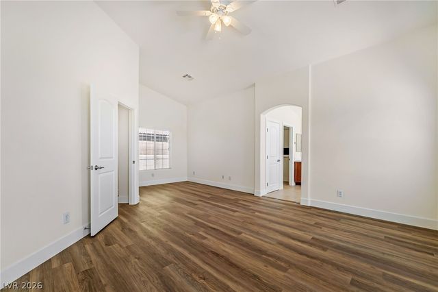 9372 Glendora Valley Street, Las Vegas, NV 89178